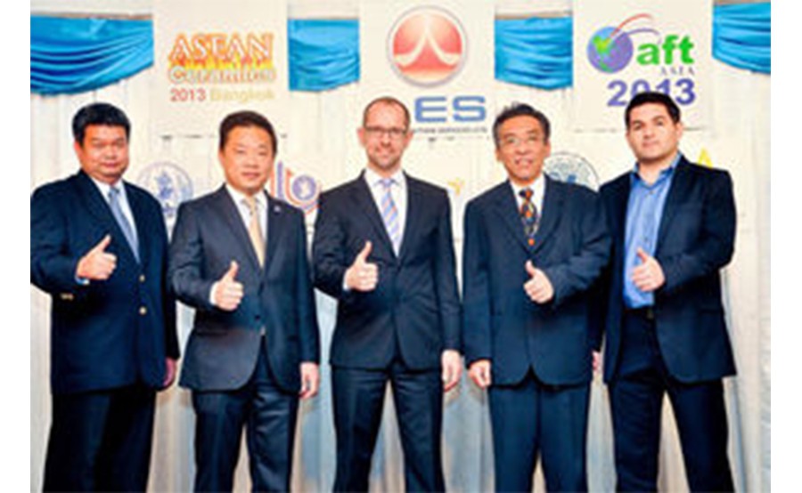 190813-header-tWARX2DFc 190813-header-tWARX2DFc