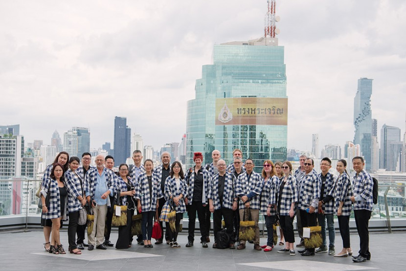 210324-header-EoW9gnofw